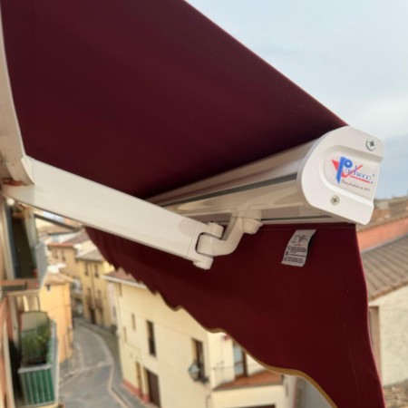 Perfil faldón aluminio blanco para toldo Mod. Tech 70 | Tubo inferior