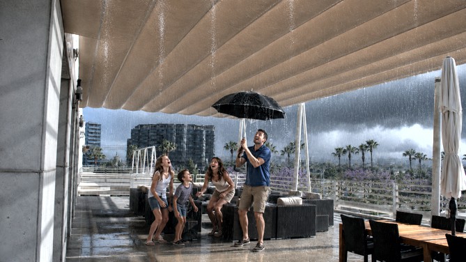 llueve dentro de soltis